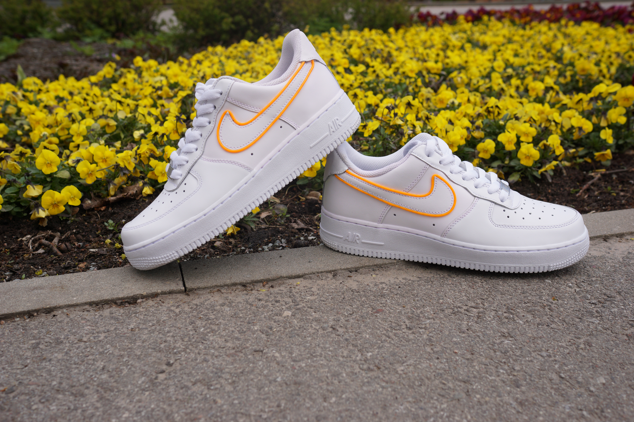 Light Up Nike Air Force 1's '07 YELLOW Womens